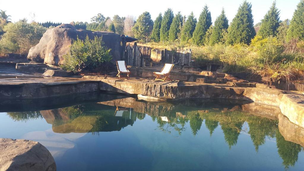 Rockwood Earth Lodge Champagne Valley Bagian luar foto